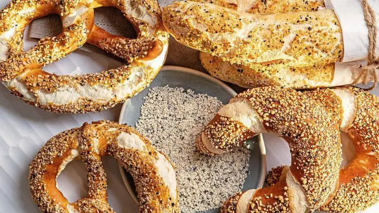 IreksBackwaren-mit-SALT--PEPPER-TOPPING-86135